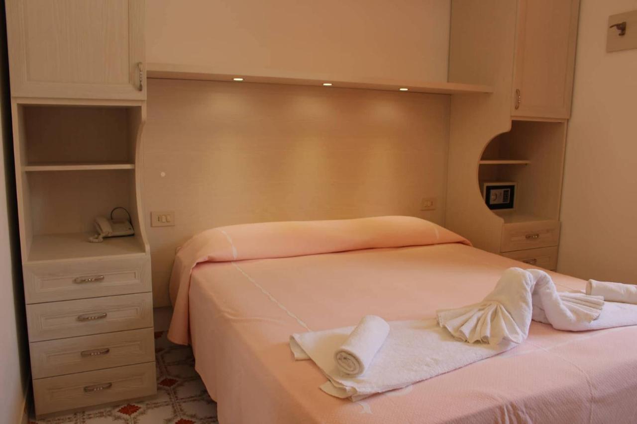Hotel Al Bosco Forio  Luaran gambar