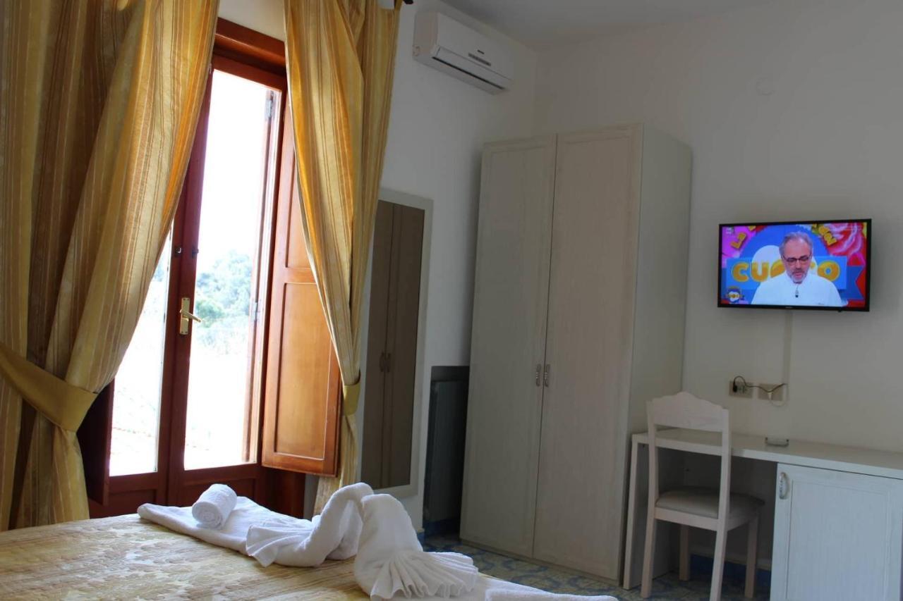 Hotel Al Bosco Forio  Luaran gambar